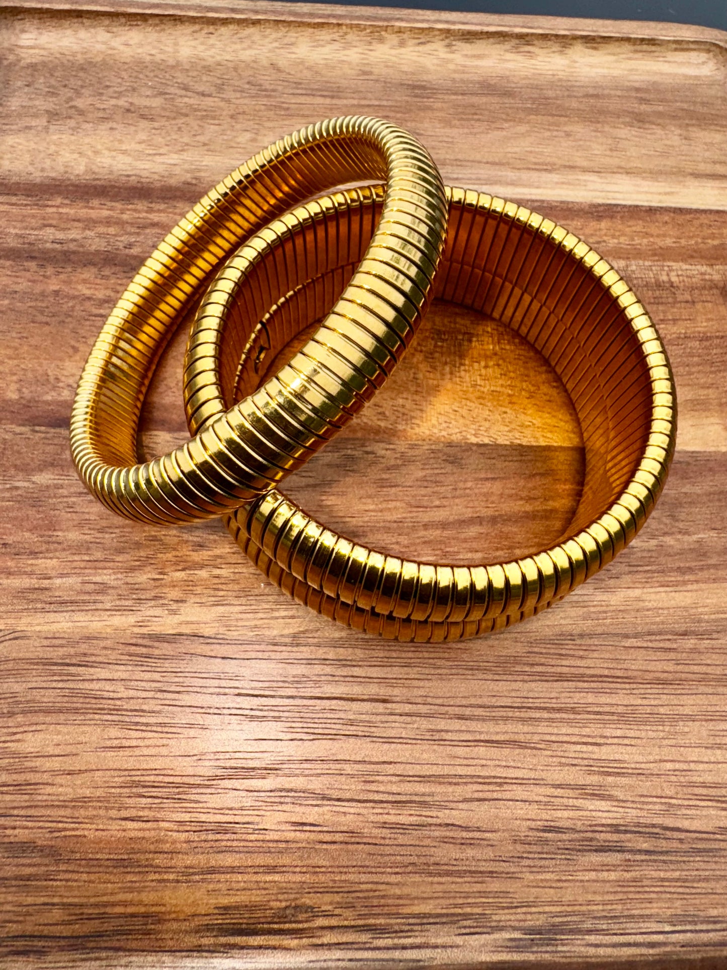 “SUNDAZE” BANGLE SET