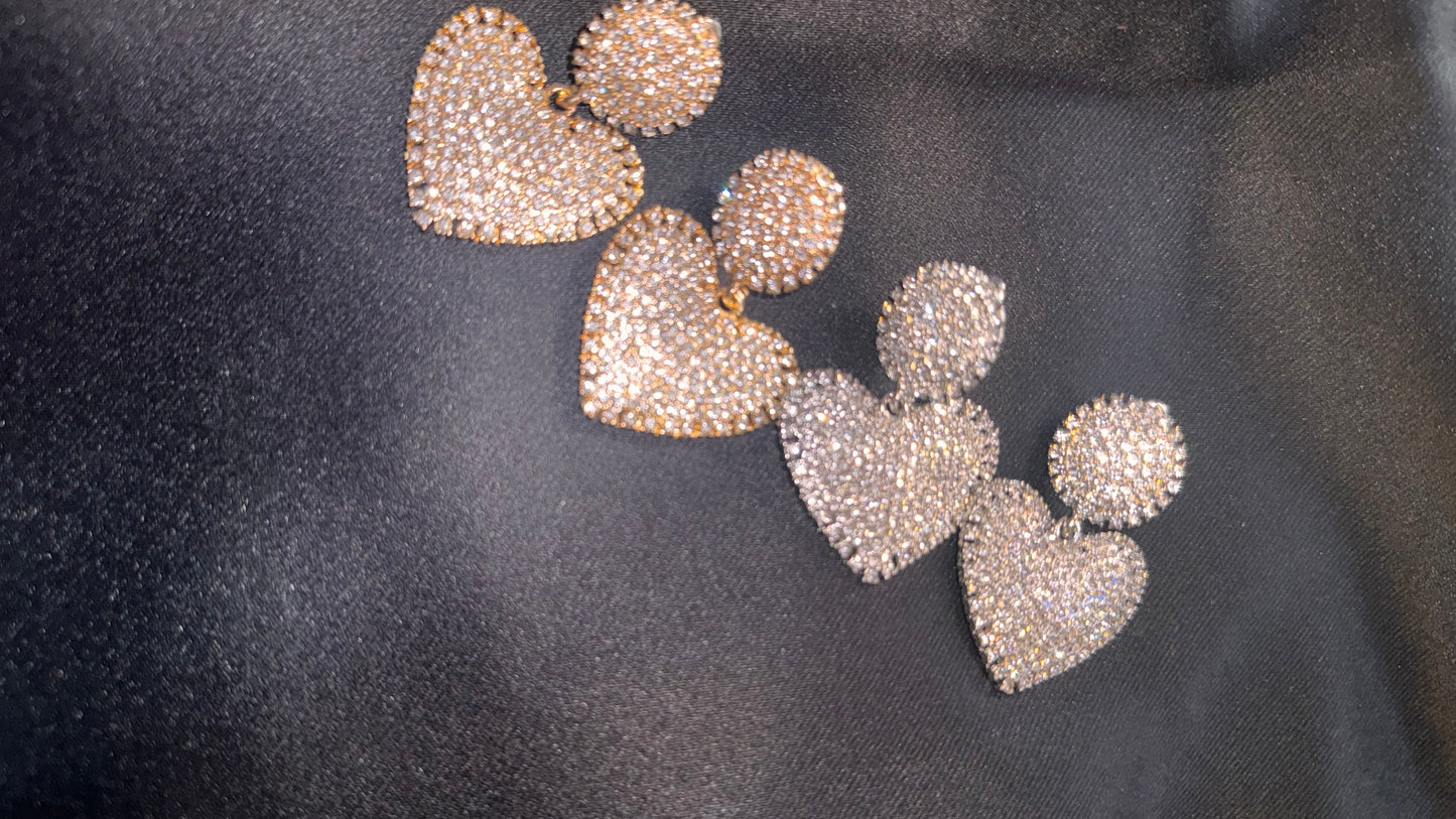 “HEART U” EARRINGS