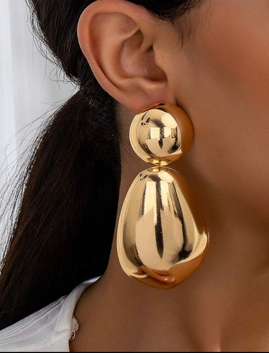 “BIG DEAL” EARRINGS