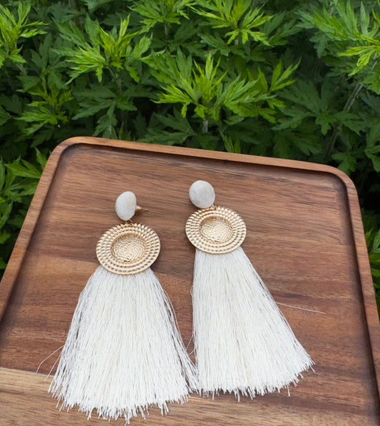“FRINGE ME” EARRINGS