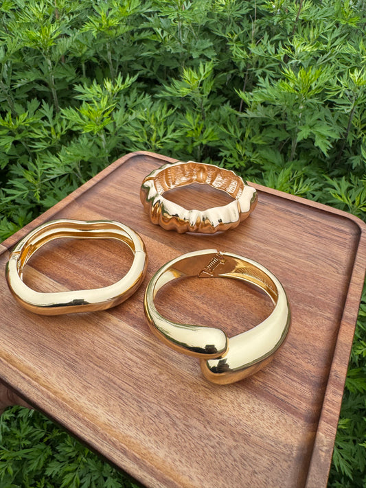 “WAVY BANGLE” SET